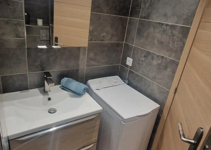 Menton, Appartement/jardin, Proche Et Centre Apartamento Menton