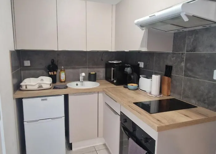 Apartman Menton, Appartement/jardin, Proche Et Centre Menton