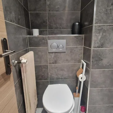 Menton, Appartement/jardin, Proche Et Centre Menton